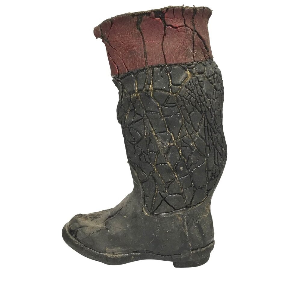 VTG LYKES Trade Mark Child Display Boot Black Red Crackle Decor 1962 Newspaper